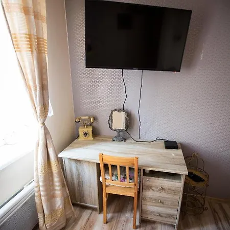 Obok Poczty Blisko Rynku Apartment Walbrzych Exterior photo