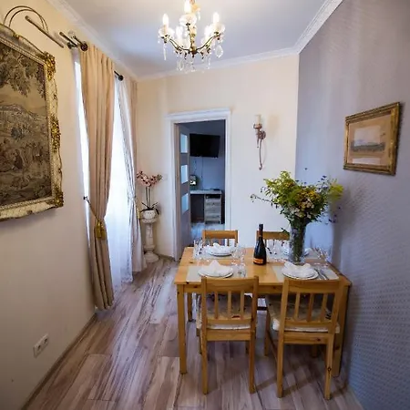 Obok Poczty Blisko Rynku Apartment Walbrzych Exterior photo